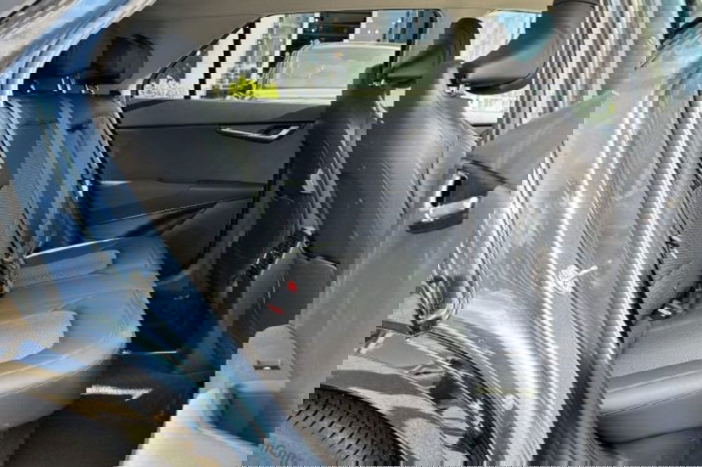 Kia Niro usata a Latina (10)