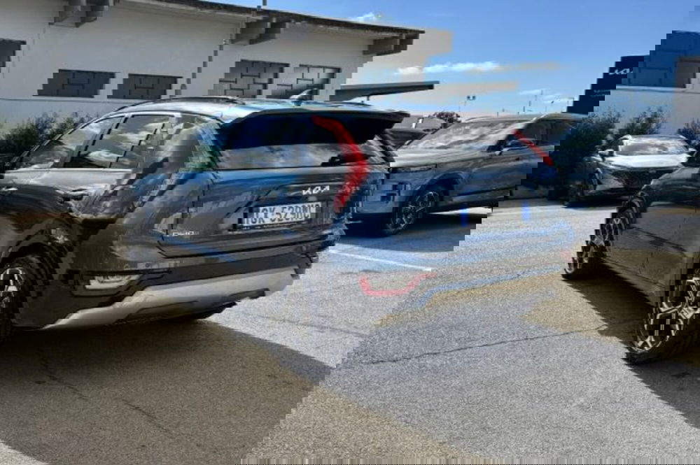 Kia Niro usata a Latina (5)