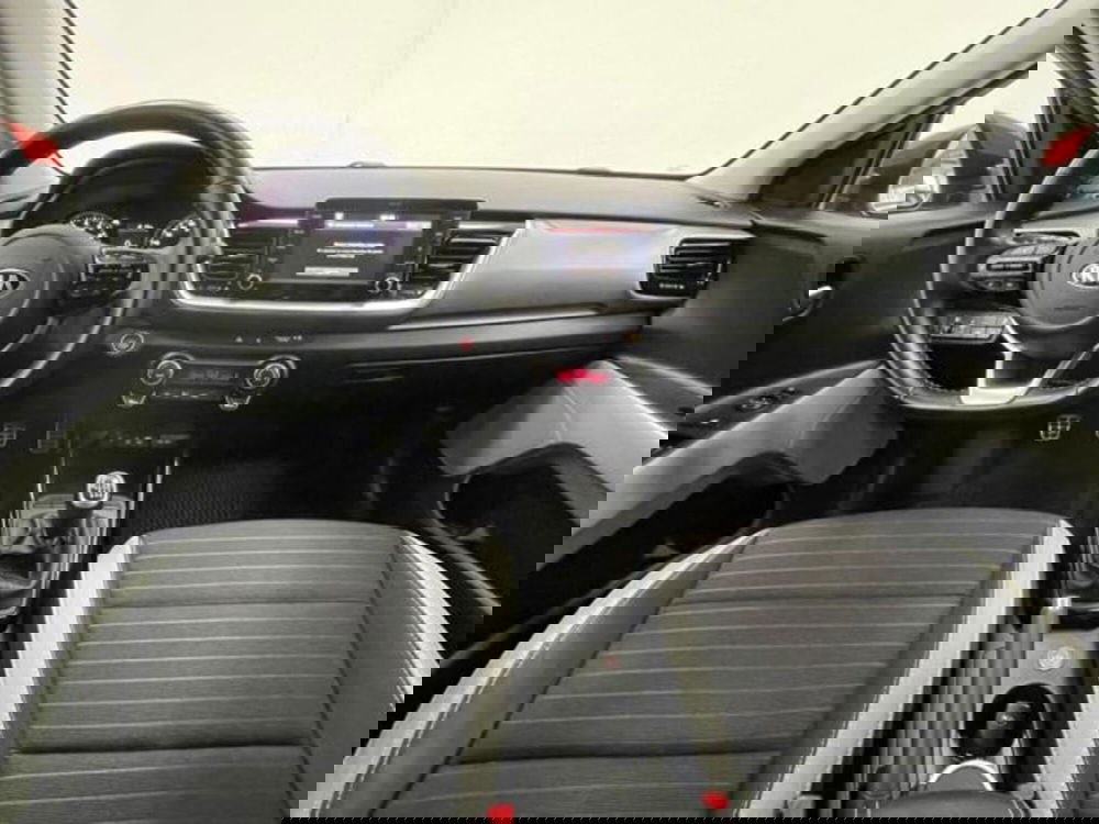 Kia Stonic usata a Como (4)