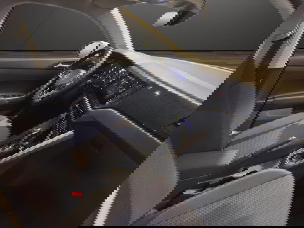 Volkswagen Taigo usata a Milano (12)