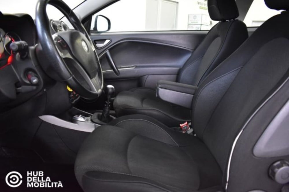 Alfa Romeo MiTo usata a Perugia (16)