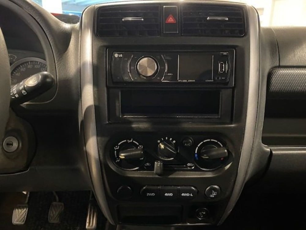 Suzuki Jimny usata a Cuneo (9)