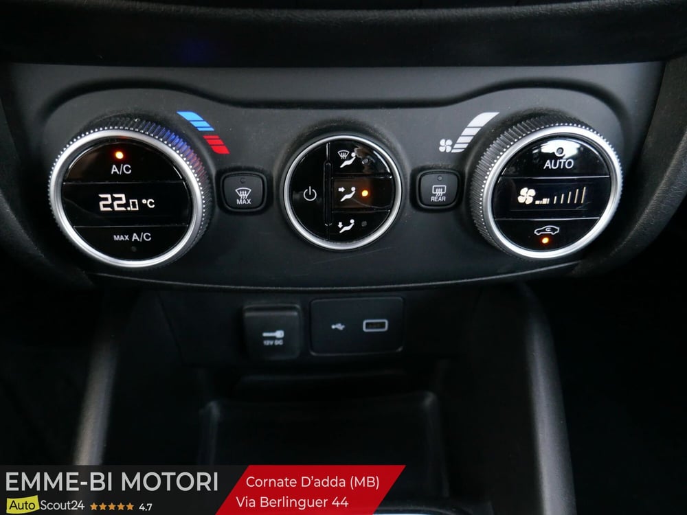 Fiat Tipo usata a Lecco (13)