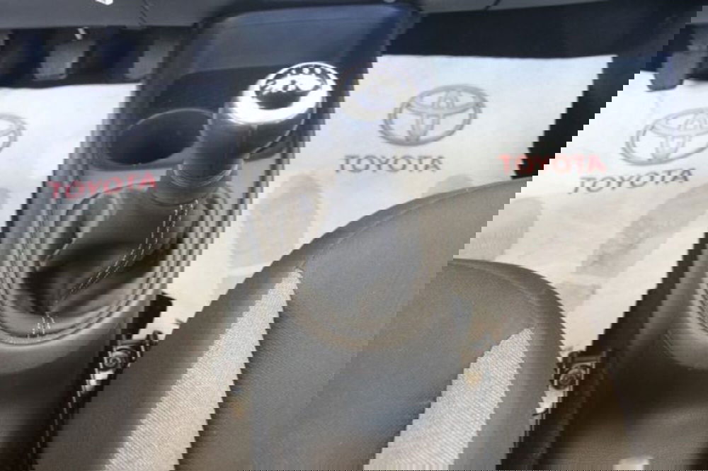 Toyota Aygo X nuova a Roma (15)