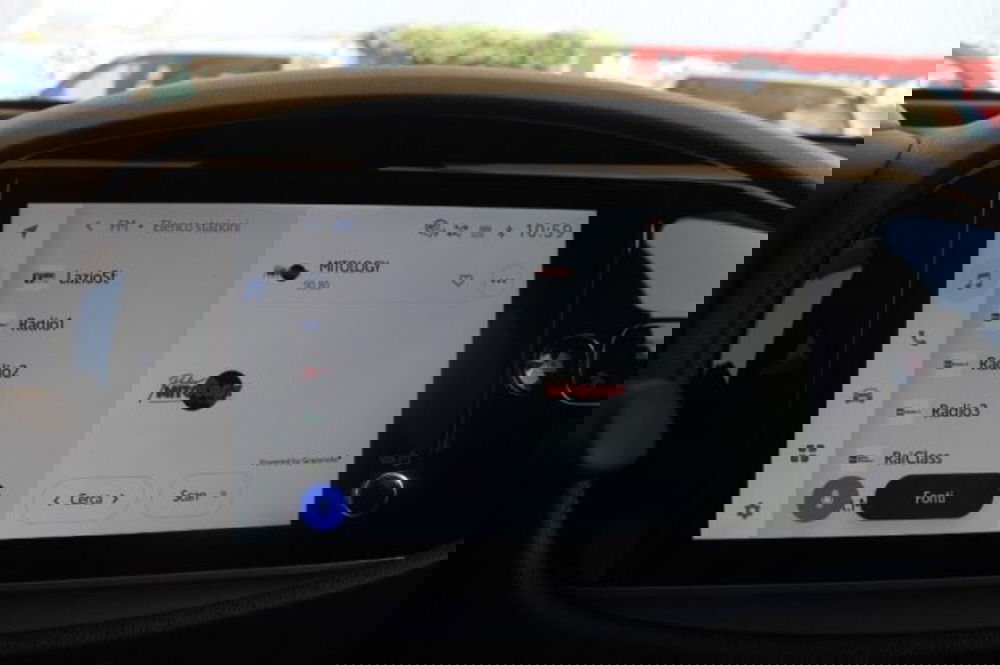 Toyota Aygo X nuova a Roma (16)