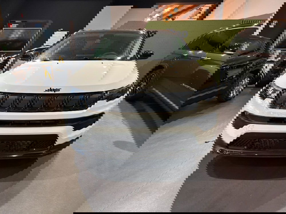 Jeep Compass nuova a Verona (2)