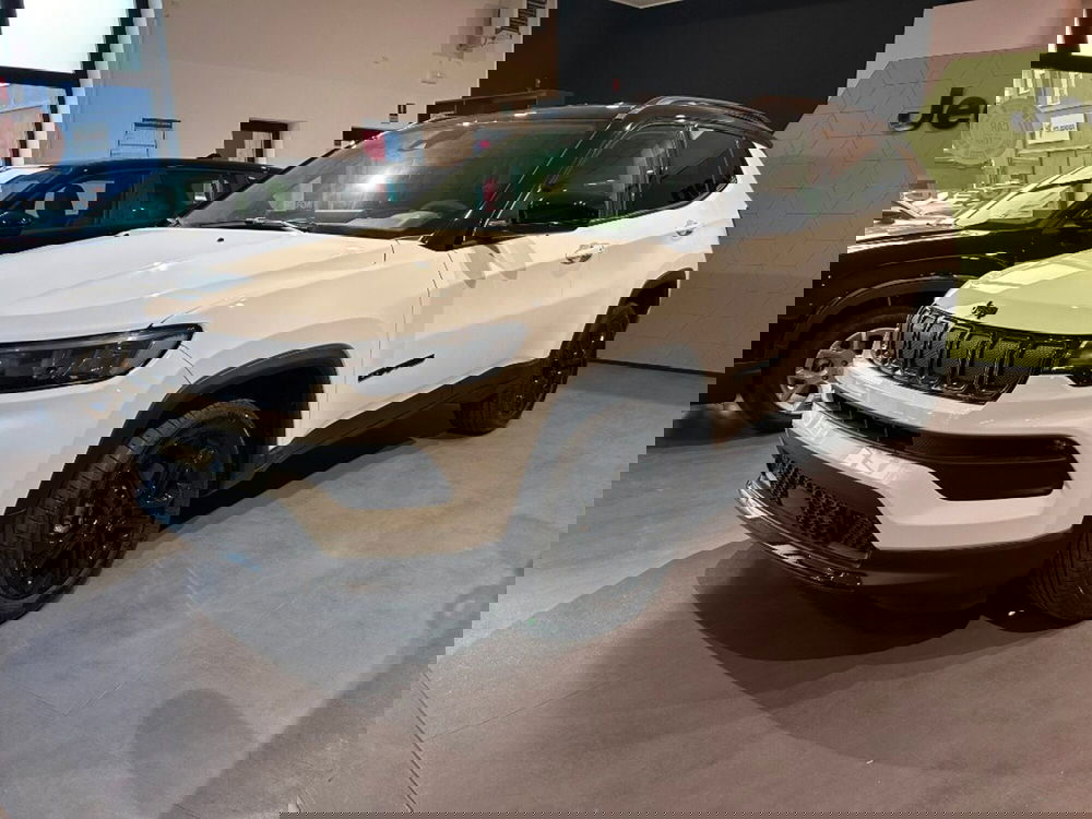 Jeep Compass nuova a Verona (3)