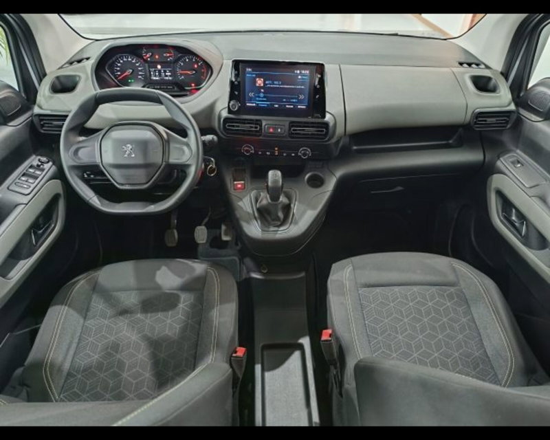 Peugeot Rifter usata a Catania (3)