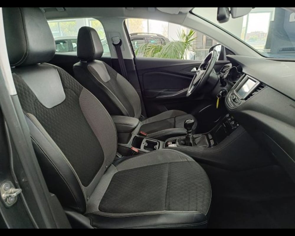 Opel Grandland X usata a Catania (20)