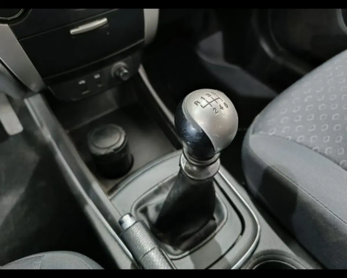 Ssangyong Korando usata a Catania (11)