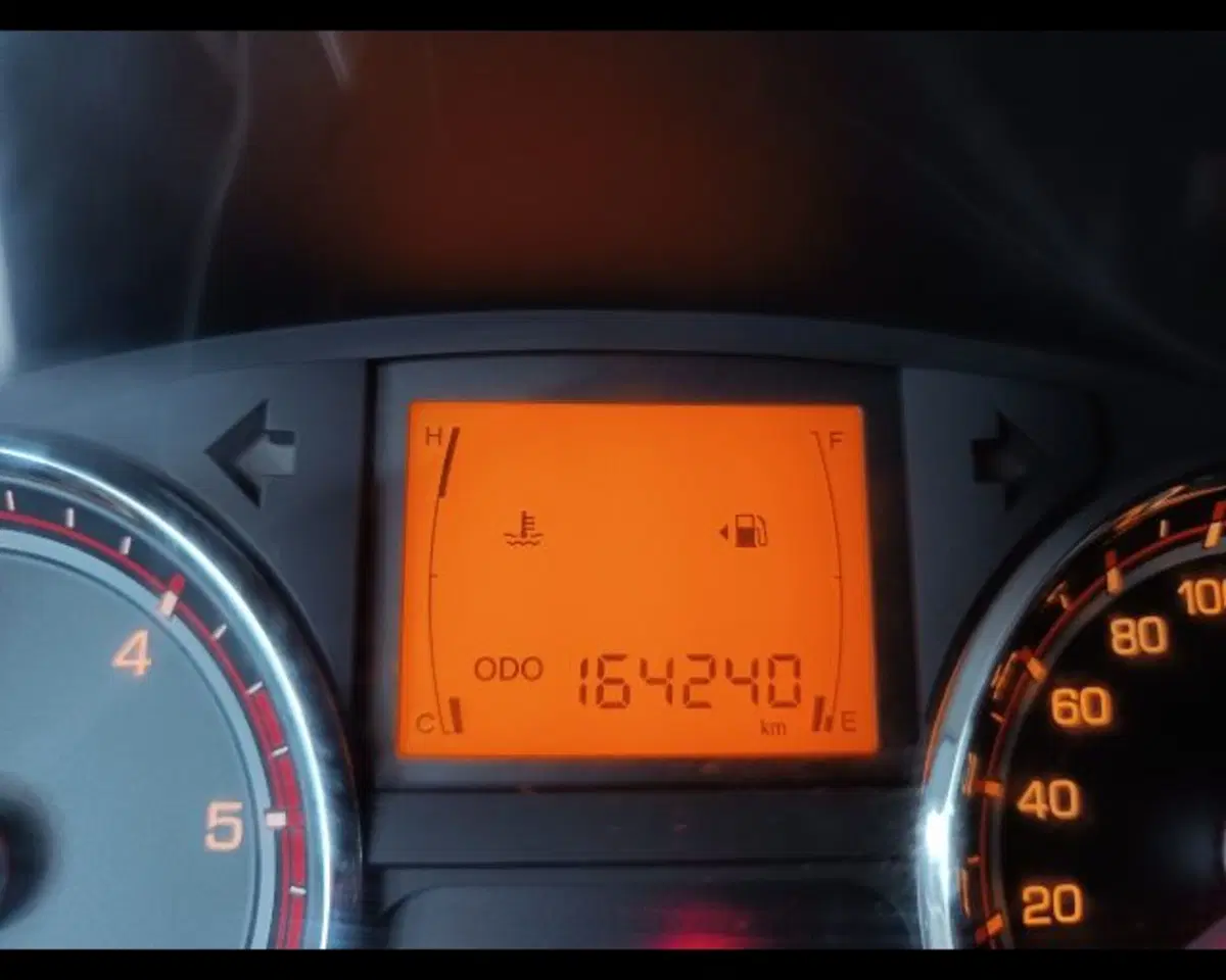 Ssangyong Korando usata a Catania (8)