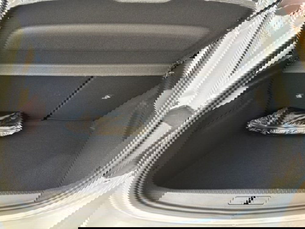 Opel Corsa usata a Catania (12)