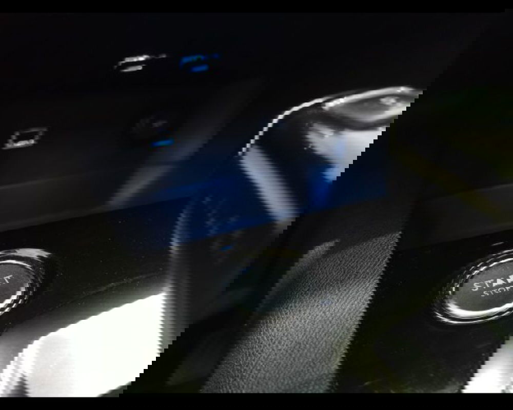 Peugeot 5008 usata a Catania (13)