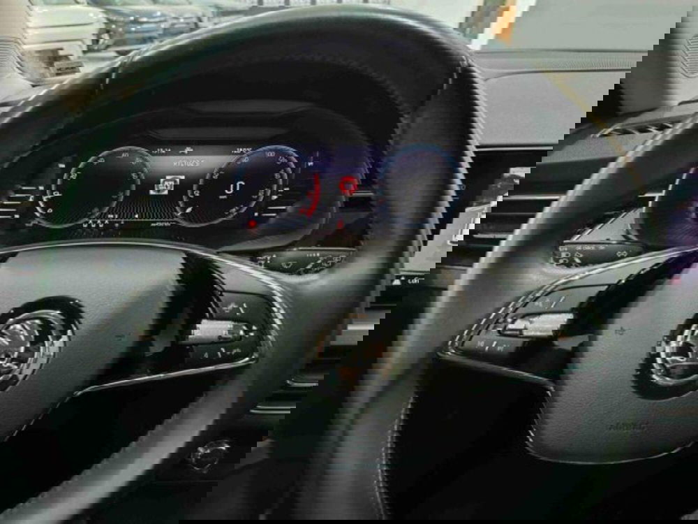 Skoda Kamiq usata a Catania (17)