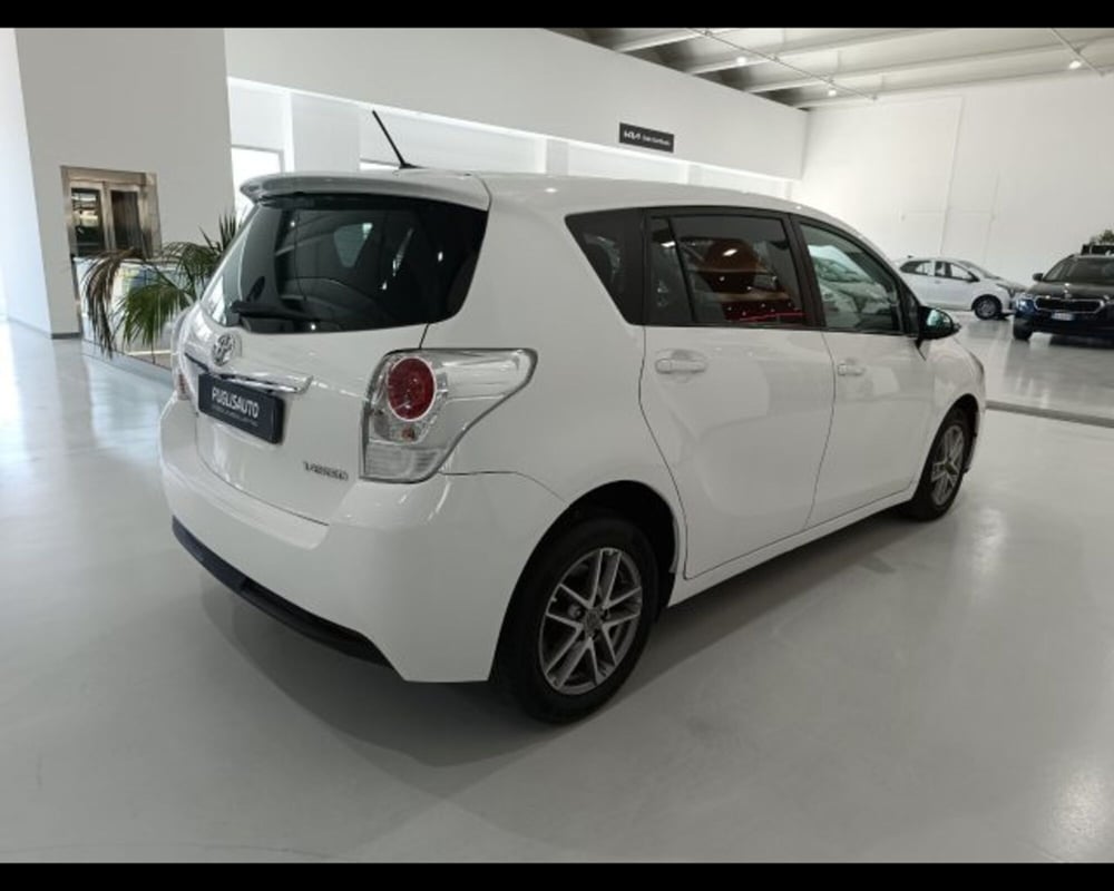 Toyota Verso usata a Catania (4)