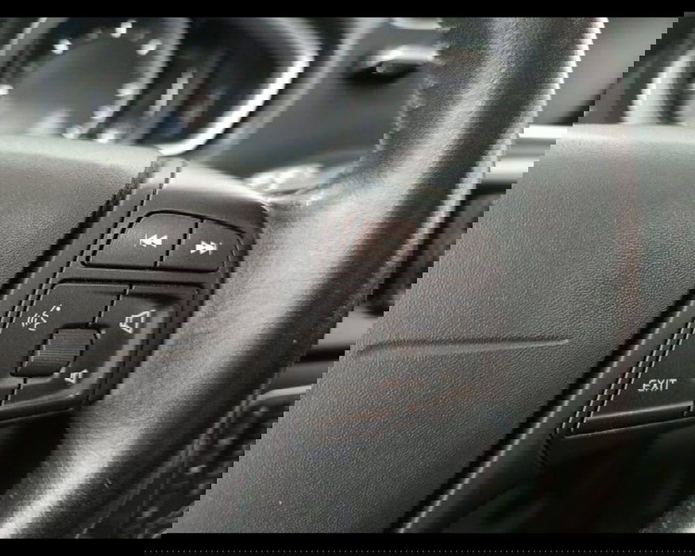 Volvo V40 usata a Catania (12)