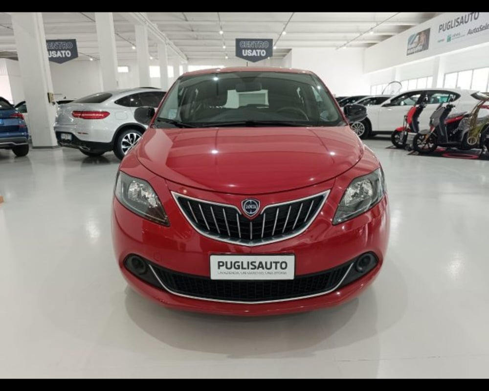Lancia Ypsilon usata a Catania (2)