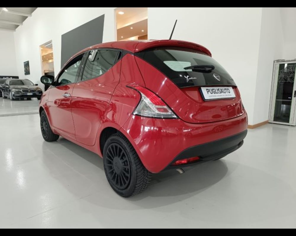 Lancia Ypsilon usata a Catania (6)