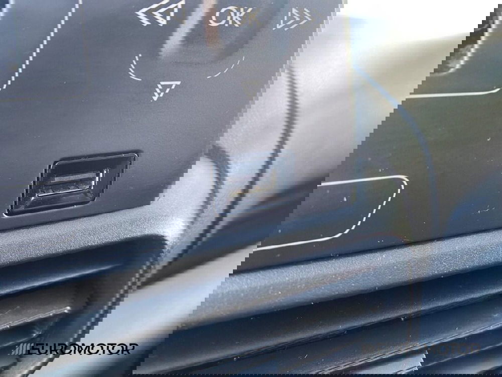 Peugeot Partner Furgone usata a Bari (14)
