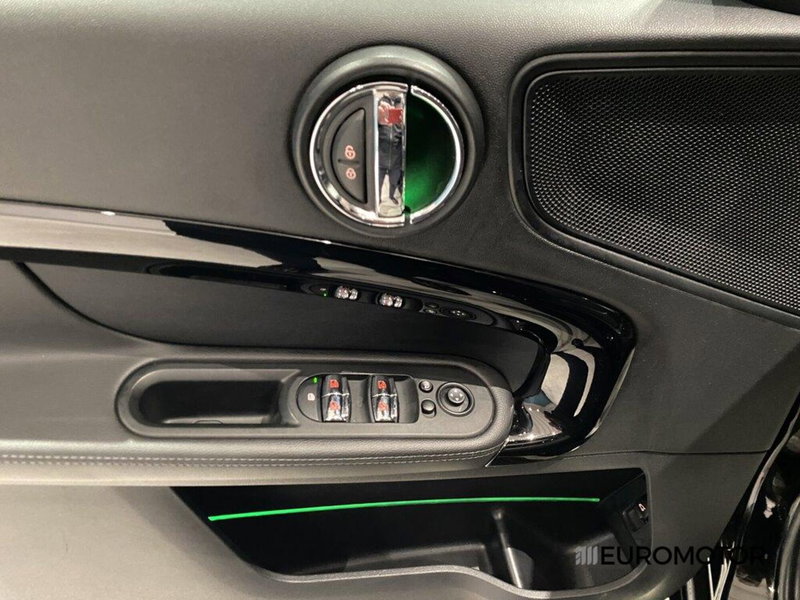 MINI Mini Countryman usata a Bari (13)