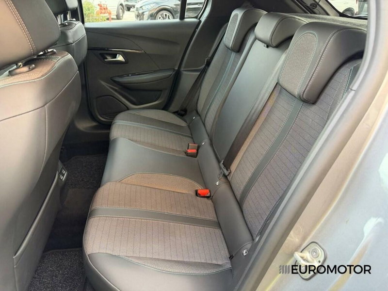 Peugeot 208 usata a Bari (10)