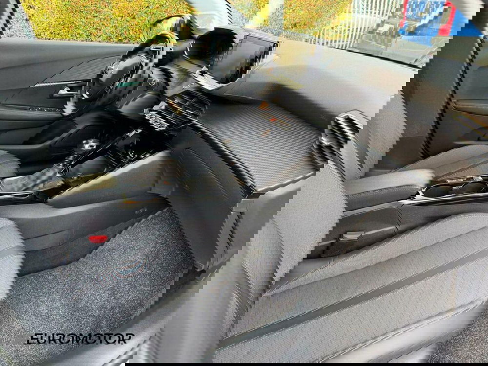 Peugeot 208 usata a Bari (12)