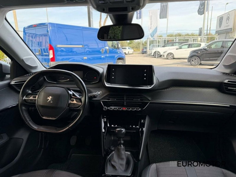 Peugeot 208 usata a Bari (13)