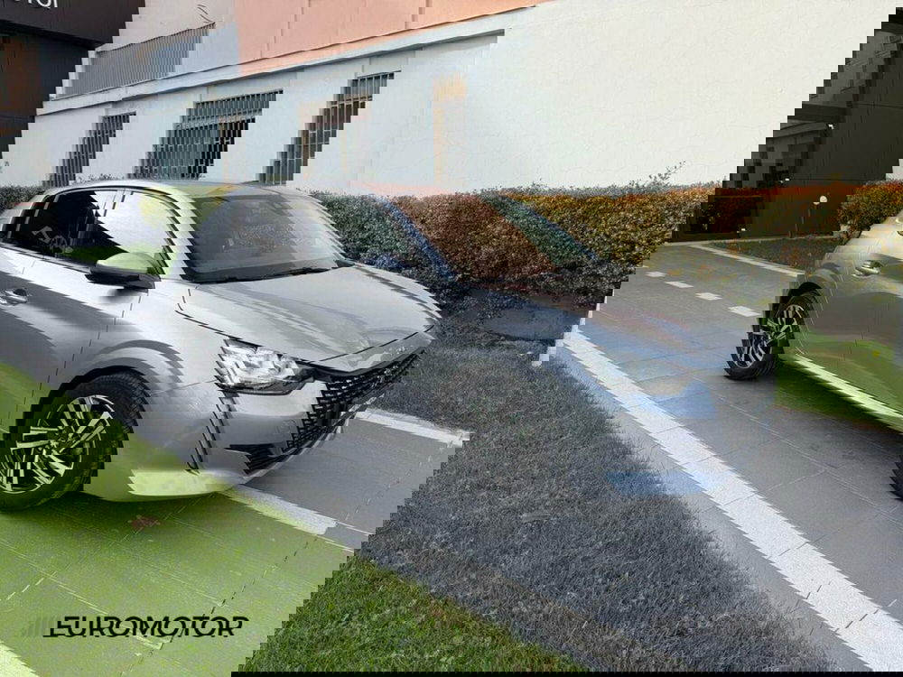 Peugeot 208 usata a Bari (3)