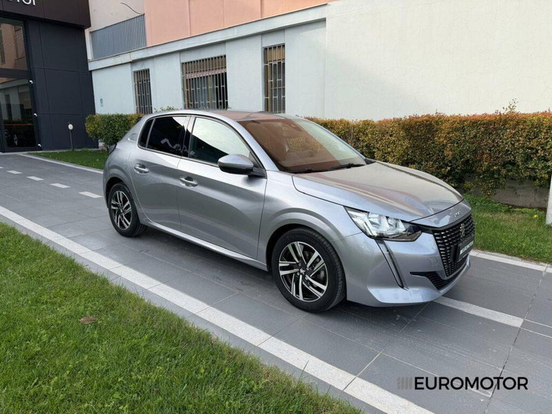 Peugeot 208 usata a Bari (3)