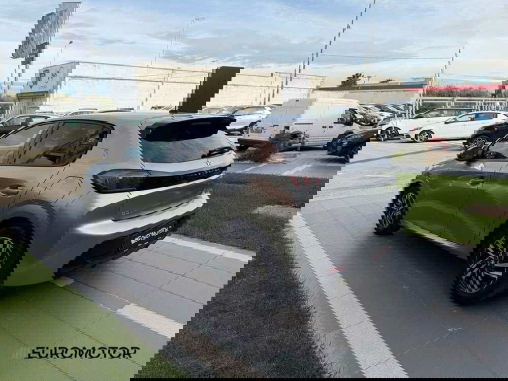 Peugeot 208 usata a Bari (7)