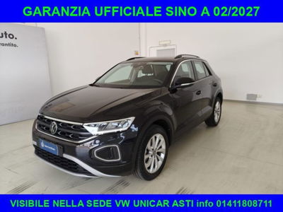Volkswagen T-Roc 2.0 tdi Life 115cv del 2023 usata a Alba