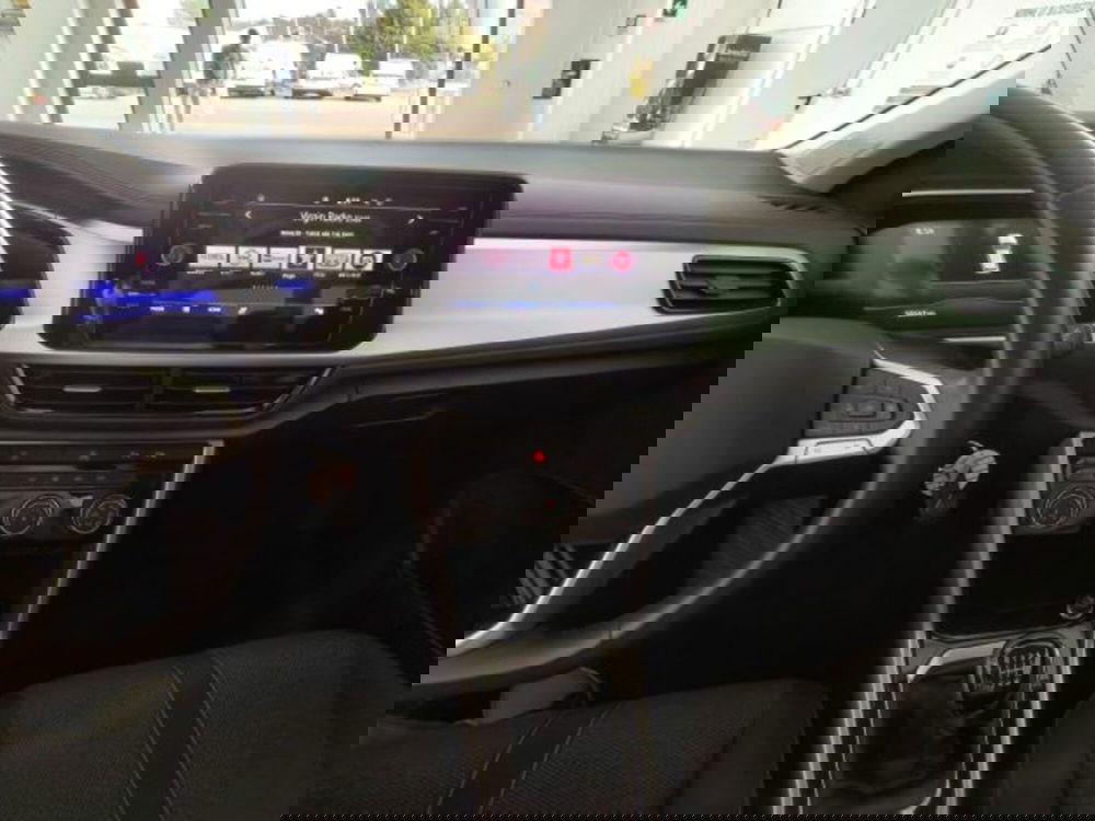 Volkswagen T-Roc usata a Cuneo (12)