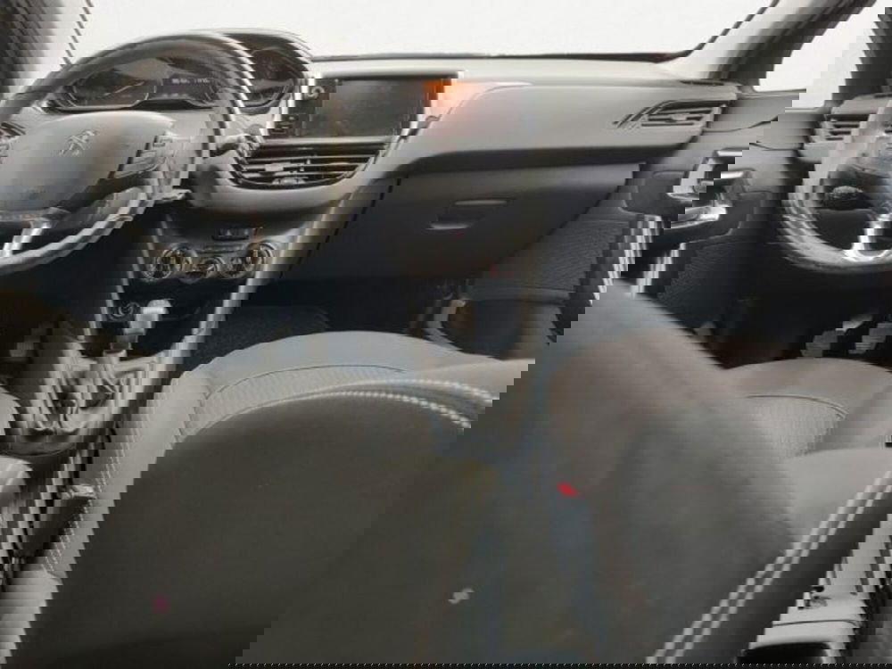 Peugeot 208 usata a Treviso (12)