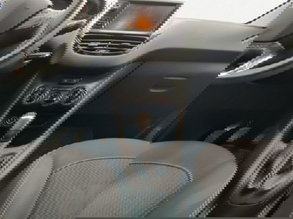 Peugeot 208 usata a Treviso (13)