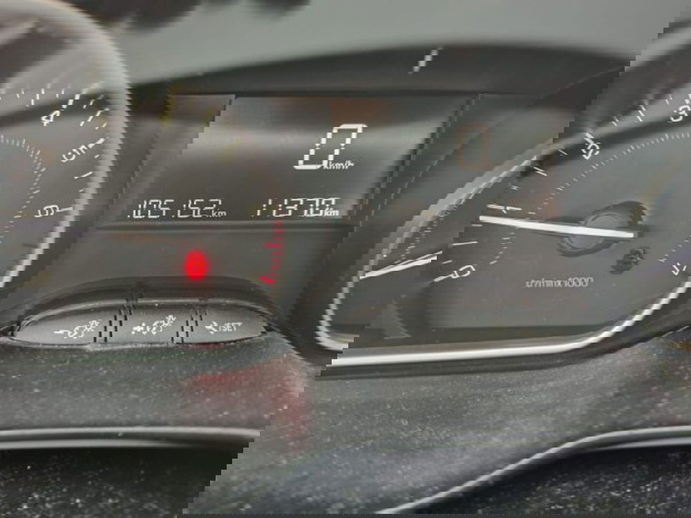 Peugeot 208 usata a Treviso (14)