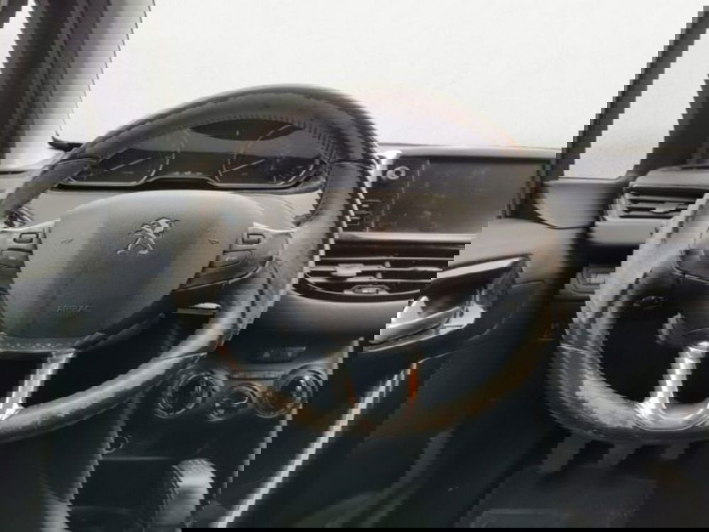 Peugeot 208 usata a Treviso (15)