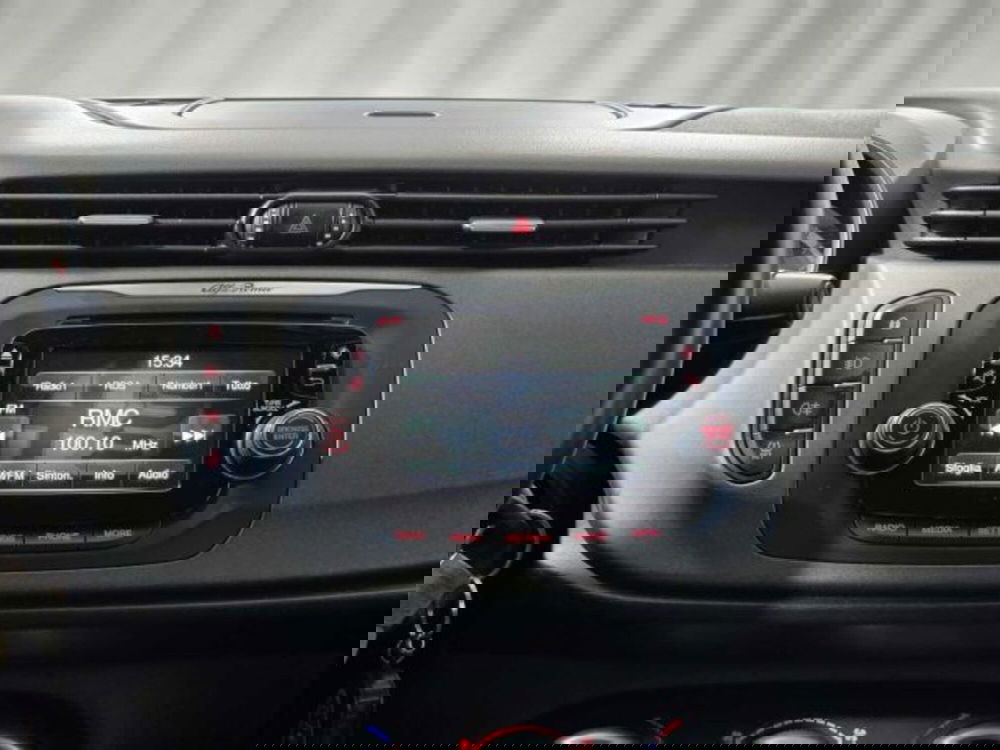 Alfa Romeo Giulietta usata a Sondrio (17)