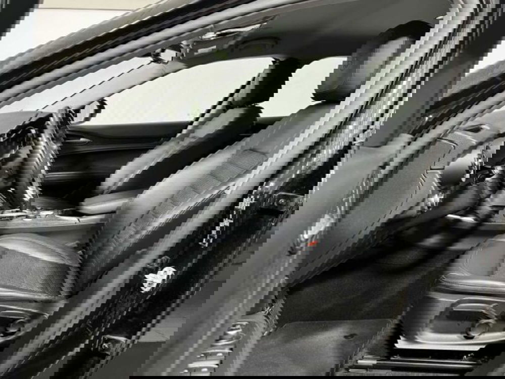 Alfa Romeo Stelvio usata a Sondrio (10)