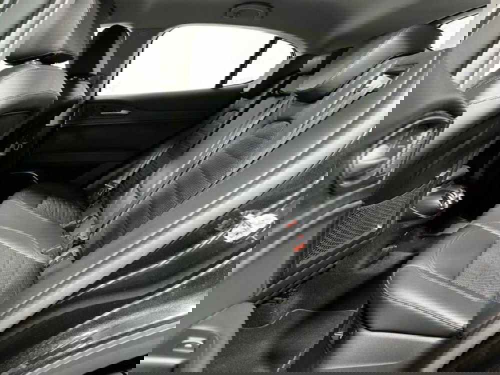 Alfa Romeo Stelvio usata a Sondrio (11)