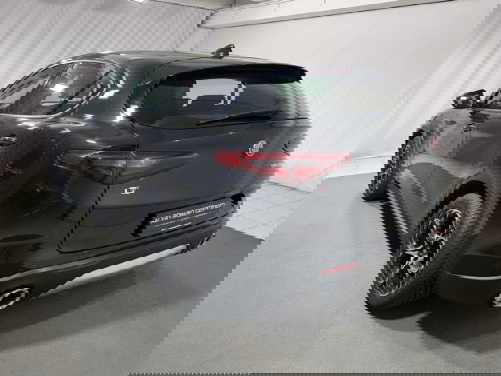 Alfa Romeo Stelvio usata a Sondrio (3)