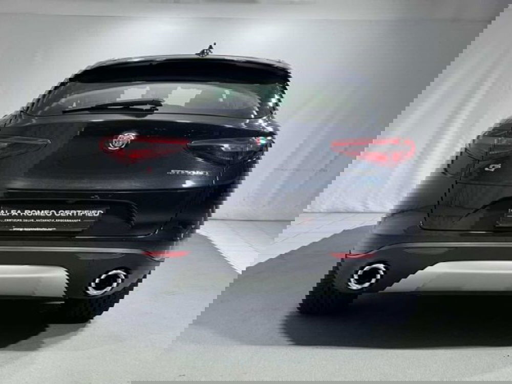 Alfa Romeo Stelvio usata a Sondrio (4)