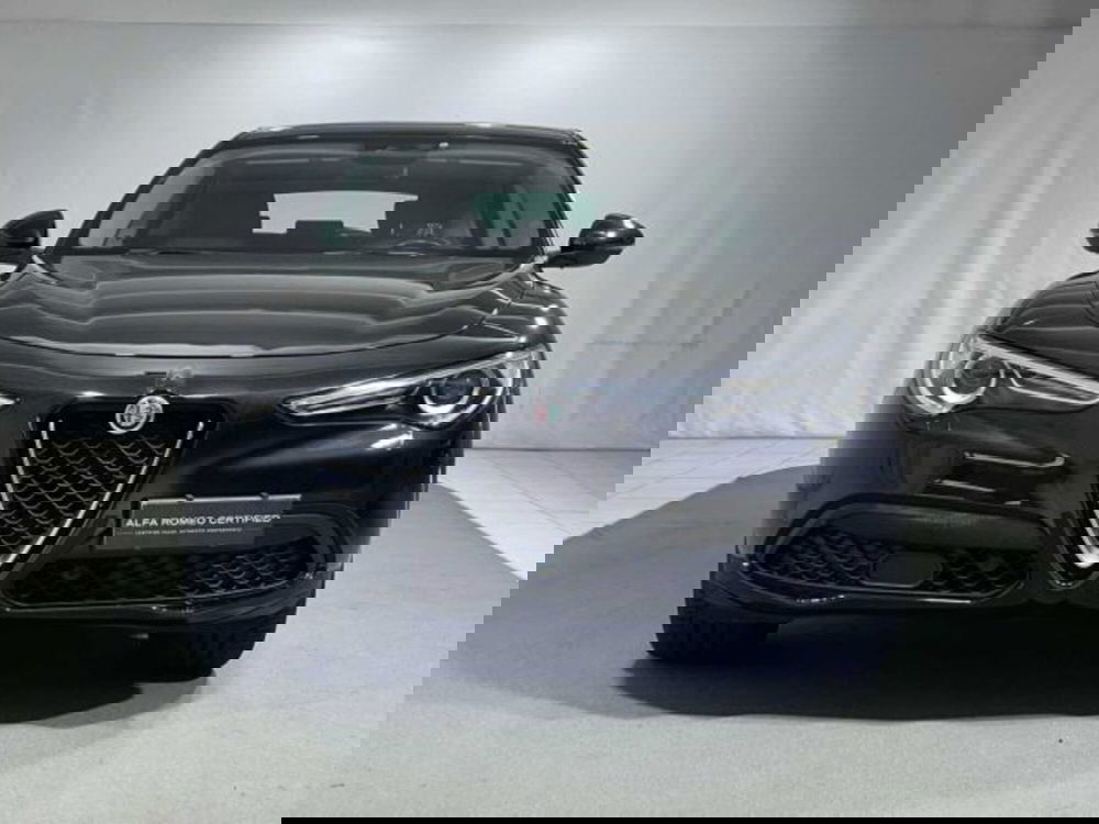 Alfa Romeo Stelvio usata a Sondrio (8)