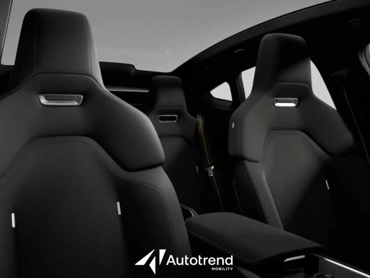 Polestar Polestar 5 nuova a Bari (15)