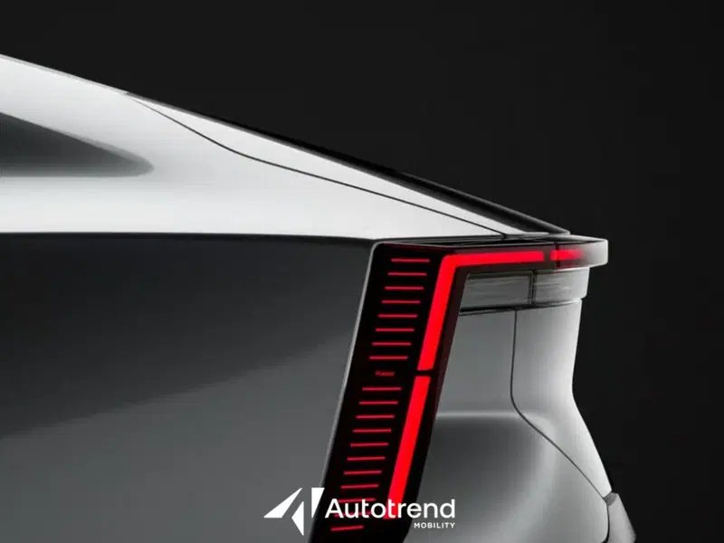 Polestar Polestar 5 nuova a Bari (9)