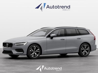 Volvo V60 B4 (d) automatico Core nuova a Bari