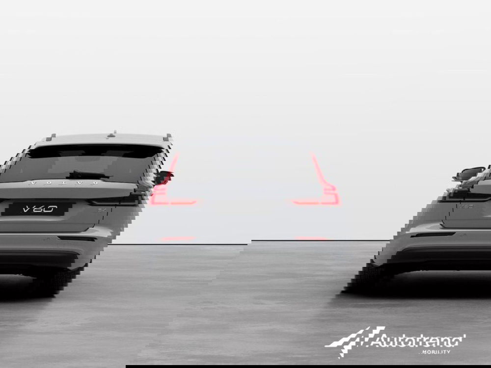 Volvo V60 nuova a Bari (4)