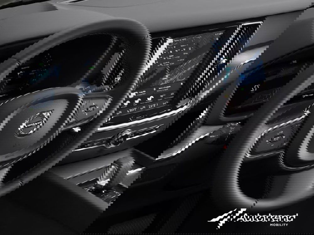 Volvo V60 nuova a Bari (8)