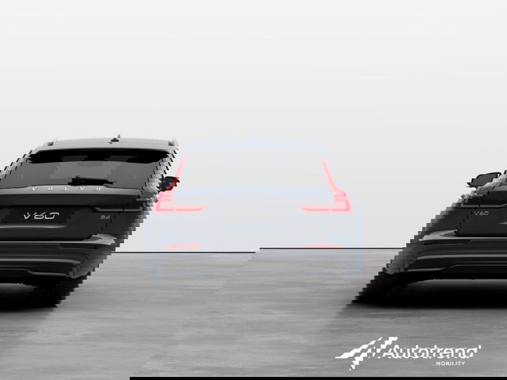 Volvo V60 nuova a Bari (3)