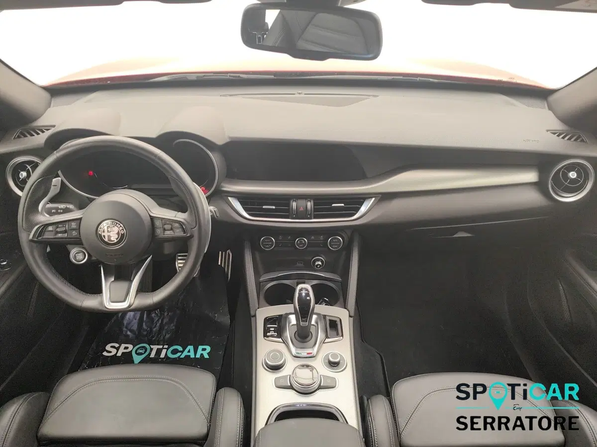 Alfa Romeo Stelvio usata a Como (14)