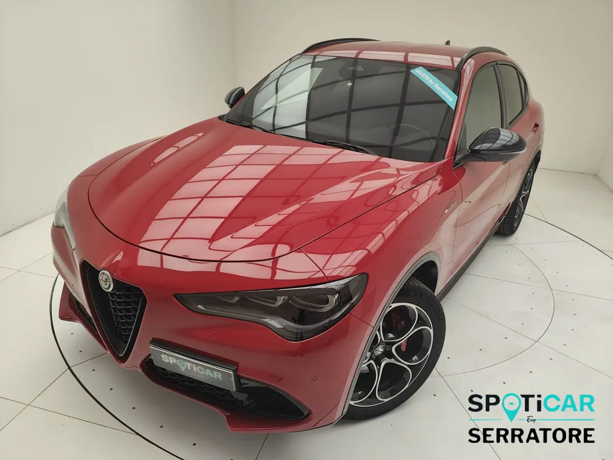 Alfa Romeo Stelvio usata a Como (15)